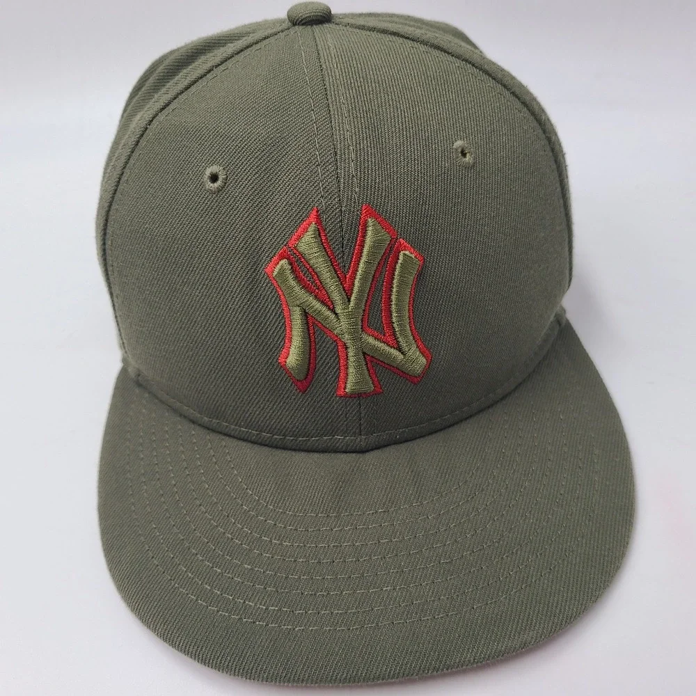 New York Yankees Hat Fitted 7 1/8‎ New Era 59Fifty Green 1999 World Series Patch